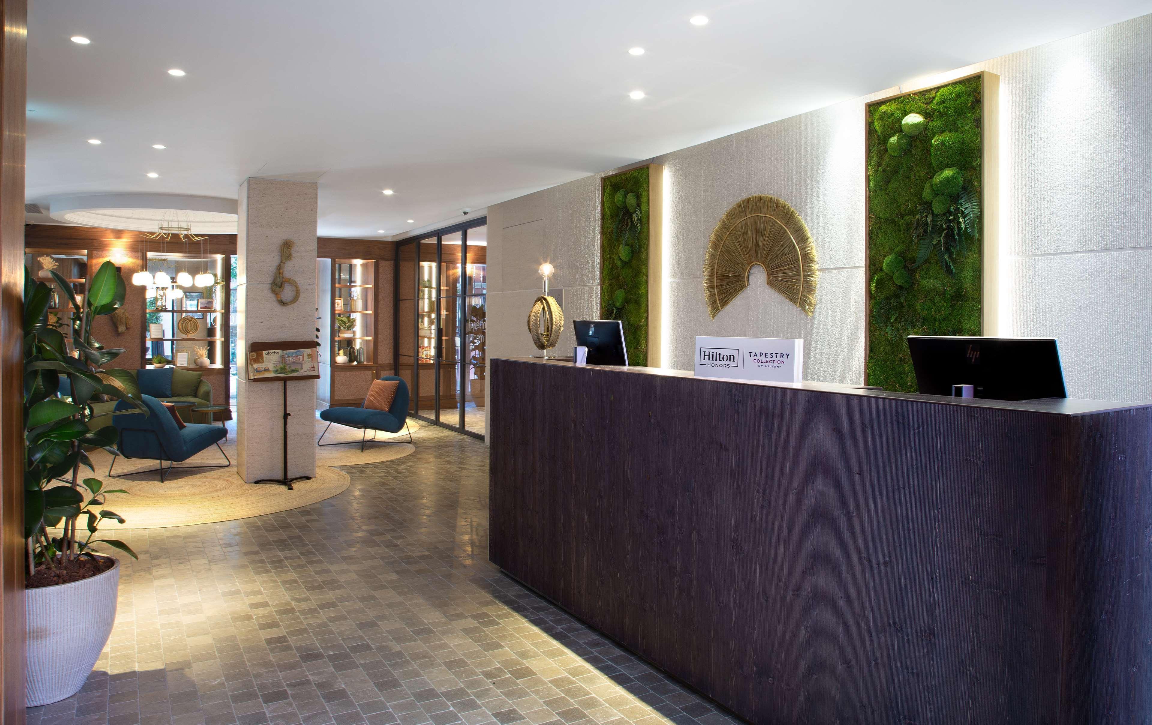 Atocha Hotel Madrid, Tapestry Collection by Hilton Exterior foto